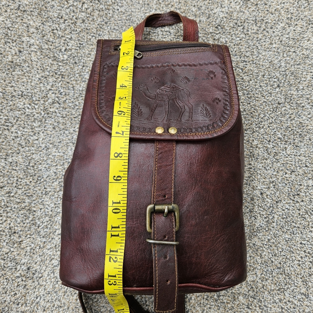 Vintage Camel Tooled Leather Brown Backpack India Unique Flap Top Bag Purse - Picture 8 of 16